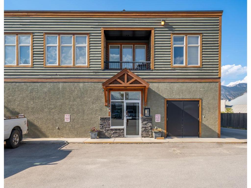 Apartmán The Grizzly House I Sleep 7 I Patio & Bbq I 55 Tv Invermere Exteriér fotografie